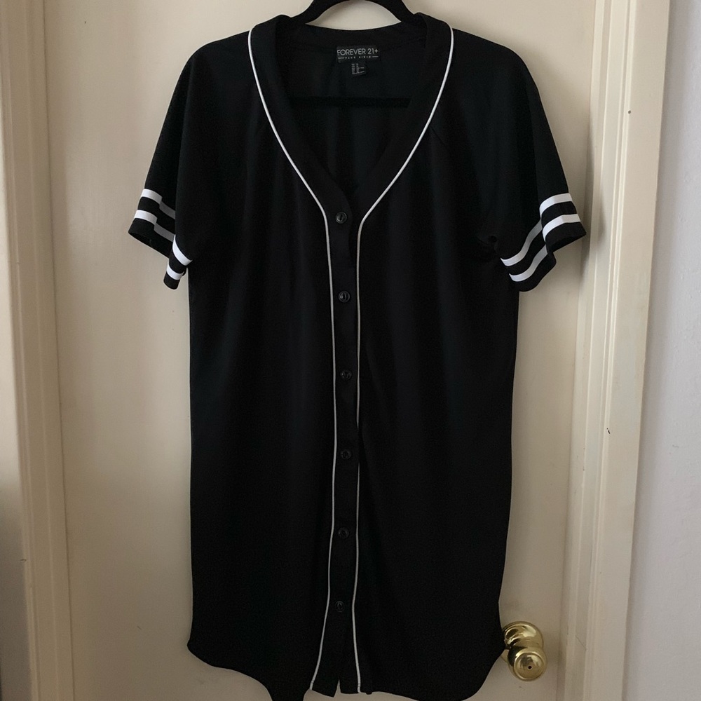 Sporty T-shirt dress